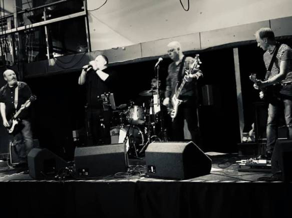 55470275_392927521438838_4471116961509539840_n